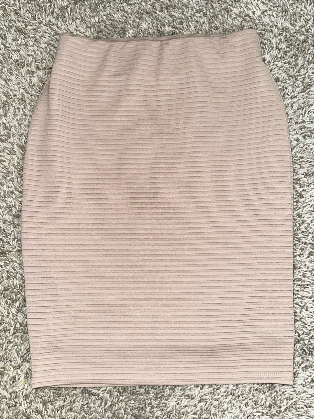 Slim Ribbed Pencil Skirt in Blush Pink